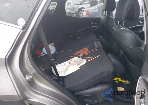 2017 Hyundai Santa Fe Sport 2.0T Ultimate z USA, uszkodzony, nr VIN 5XYZWDLA8HG408673